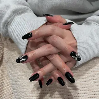 ネイル Lily Beauty天神西通り店所属・坂田 美生のネイルデザイン