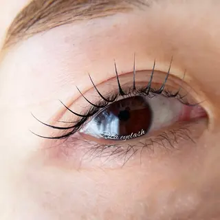 マツエク・マツパ Rita eyelash＆waxing所属・Rita eye&waxのマツエク・マツパデザイン