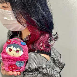 ミディアム カラー ウルフカット 渋谷の人のヘアスタイル