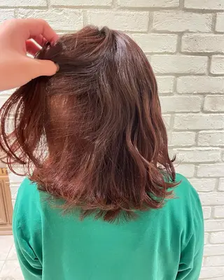 ミディアム シモカワ マシロのヘアスタイル