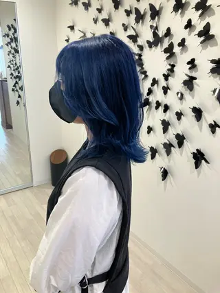 セミロング カラー Re:st所属・Miyavi/カラー ショートボブのヘアスタイル