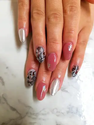 ネイル 河野ちえ (雑誌掲載サロン)のネイルデザイン