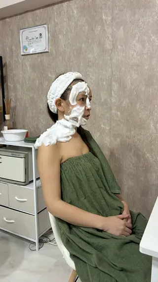 メンズ 【肌質改善サロン】 リーフィアのエステ・リラクイメージ