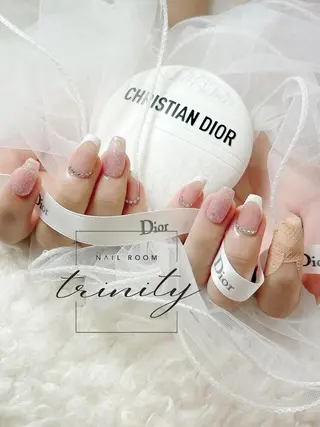 ネイル Trinity staffのネイルデザイン