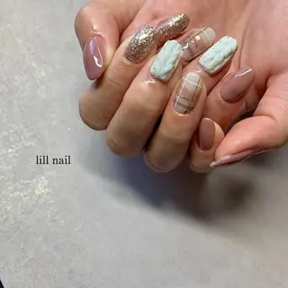 ミディアム pllia beautyのネイルデザイン