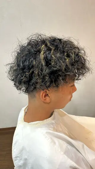 パーマ メンズ molla所属・浅香山✨美髪✨ やまもとあきこのヘアスタイル