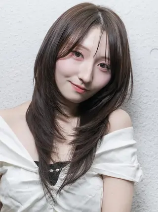 セミロング 🌈カラー特化 ハイトーンけいと🌈のヘアスタイル