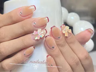 ロング R NAILSALONのネイルデザイン