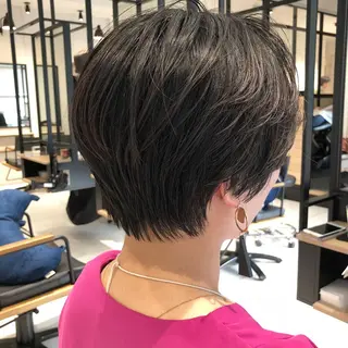 ショート 艶レイヤー/艶髪矯正 /ケラトリ/石井のヘアスタイル