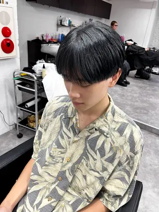 カラー メンズ 笹江 瑞穂のヘアスタイル
