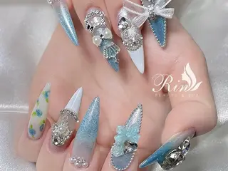 ロング Rin Nail 新大久保店のネイルデザイン