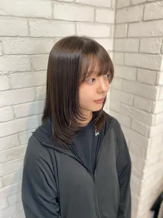 ミディアム ヨシダ フミノリのヘアスタイル