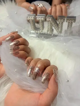 ネイル unibeauty &nailsalon所属・Uni. kのネイルデザイン