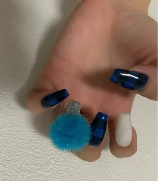 ネイル MHR nailのネイルデザイン