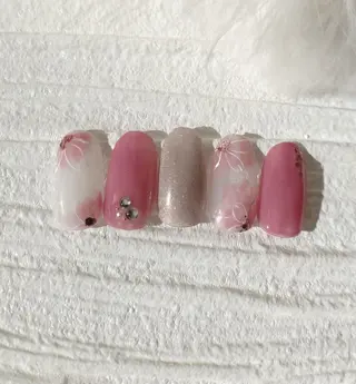 ネイル M flore (エムフローレ)のネイルデザイン