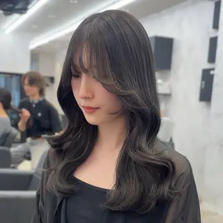 ロング カラー 遠藤沙也加 /レイヤーカットのヘアスタイル