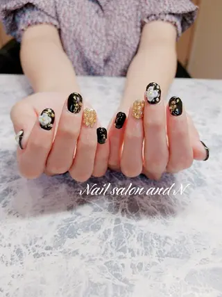 ネイル and Nのネイルデザイン