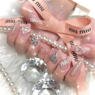 ネイル élu by Noriko 前原のネイルデザイン