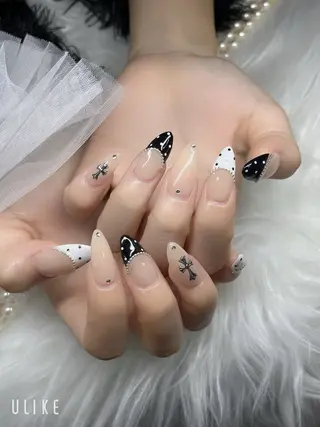 ネイル YOLO NAILのネイルデザイン