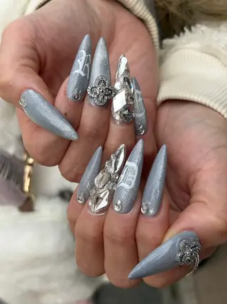 ネイル ✴︎ Delightのネイルデザイン