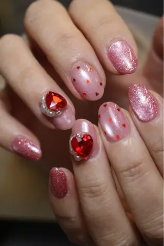 ネイル LITTLE STAR所属・シスターズ ネイルのネイルデザイン