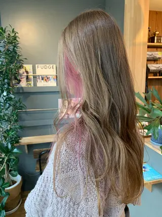 ロング カラー ヘアアレンジ 高橋 実咲のヘアスタイル