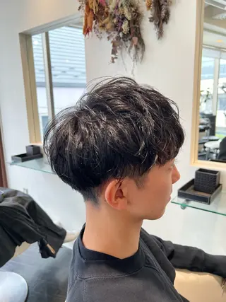 ショート メンズ 【髪質改善/縮毛矯正 /カラー】ホサカのヘアスタイル