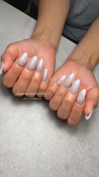 ネイル 関山 志乃のネイルデザイン