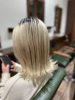 カラー テライ ケイショウのヘアスタイル