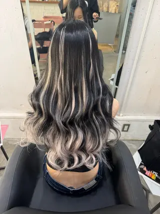 ロング EDeN Yurinaのヘアスタイル