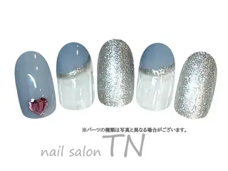 ネイル 矢川 まどかのネイルデザイン