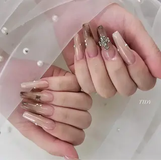 ネイル TIDY M&Mのネイルデザイン