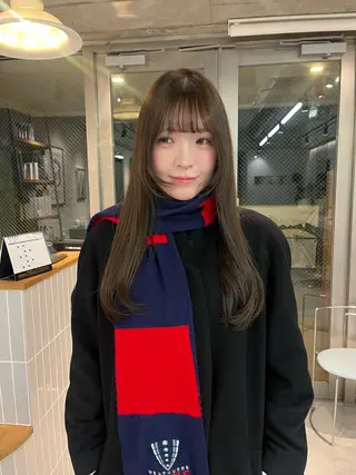 ロング カラー Elilume 代々木店所属・Elilume MIYUのヘアスタイル