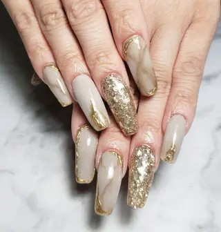 ネイル ビジュード ネイルのネイルデザイン