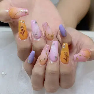 ネイル 🎀erika 長さだし💗モチ最高のネイルデザイン