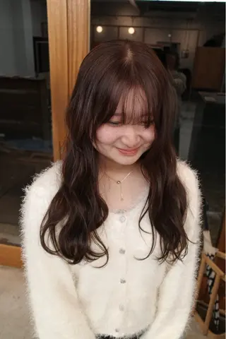 カラー moemi / neu 清澄白河のヘアスタイル