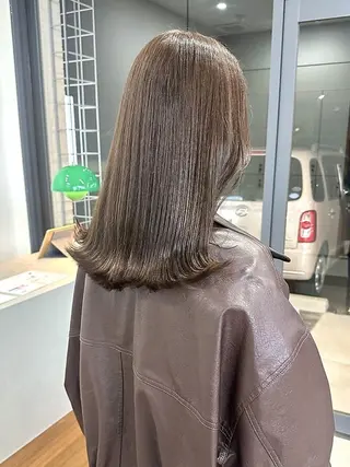 ミディアム カラー 暖色カラー/透明感 ベージュ/結羽🌼のヘアスタイル