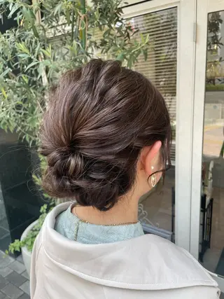 セミロング ヘアアレンジ 髪質改善🌱 高橋みなみのヘアスタイル