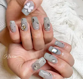 ネイル revia所属・ERI Nailistのネイルデザイン