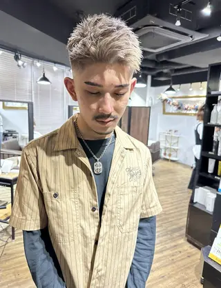 メンズ 山影✨バレイヤージュ ハイライト✨メンズ◎のヘアスタイル