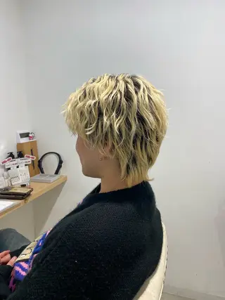 ショート メンズパーマ/ダウン パーマ/十文字玲音のヘアスタイル