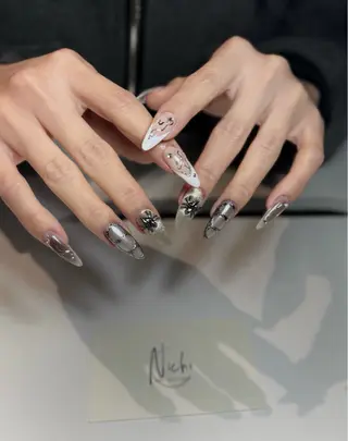 ネイル Nichi Nailsのネイルデザイン