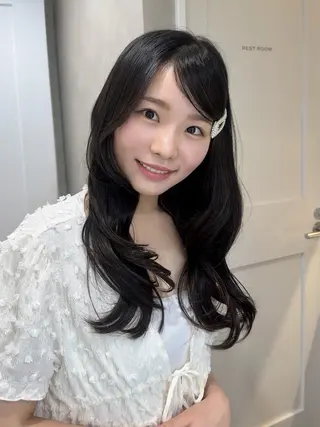 セミロング 髪質改善/艶髪 MINAMIのヘアスタイル