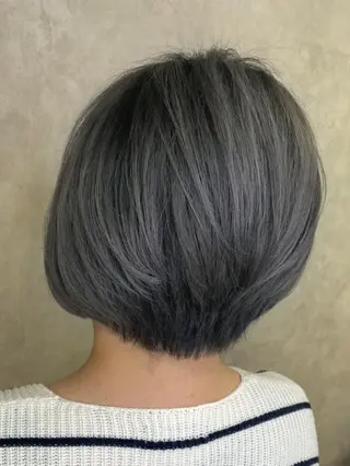 ショート カラー RIENS♡xrea 山本優舞のヘアスタイル