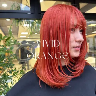 セミロング カラー ハイトーン/暖色/ 眉/メイク/Rinaのヘアスタイル