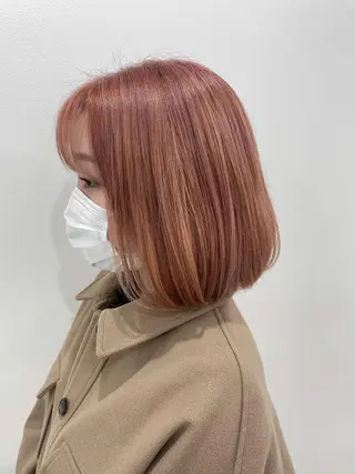 ショート カラー akane .のヘアスタイル