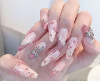 ネイル Miouミオン ネイルサロンのネイルデザイン