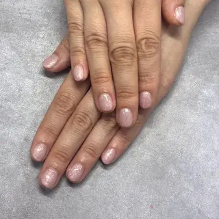 ネイル アンリッシュ新宿店 ishiiのネイルデザイン