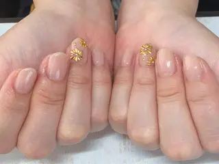 ネイル 𖡼 yumenoのネイルデザイン