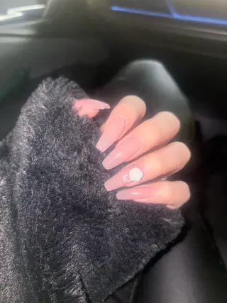 ネイル ソルネイルアンドアイラッシュ所属・山田 茉世のネイルデザイン